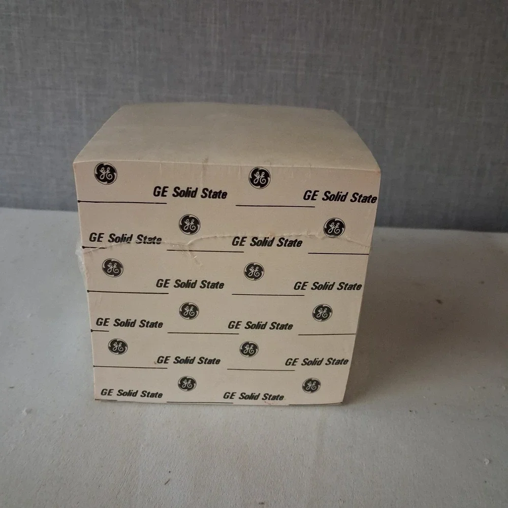 Vintage GE Solid State Scratch Paper Cube Memo Note Pad Desk Office 4x4